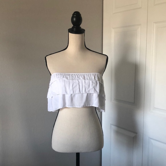 ❤️3X20 DON'T ASK WHY RUFFLE CROP TOP WHITE | OS - Picture 1 of 12